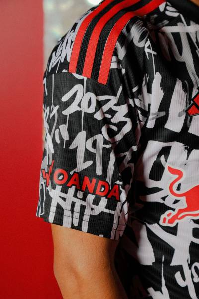 new_york_red_bulls_2023_adidas_third_kit_i.jpg