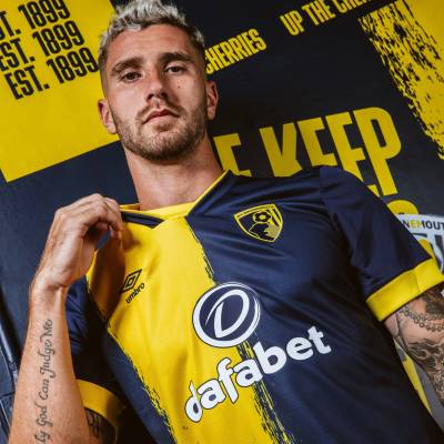 afc_bournemouth_2023_24_umbro_third_kit_f.jpeg