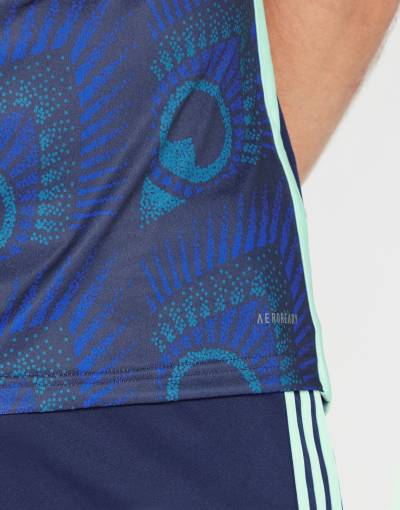 leeds_united_2023_24_adidas_away_kit_6.jpeg