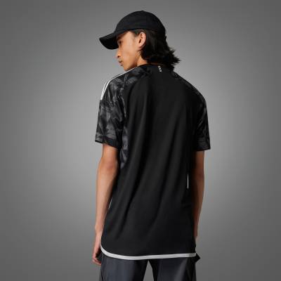 ajax_2023_24_adidas_third_kit_b1.jpg