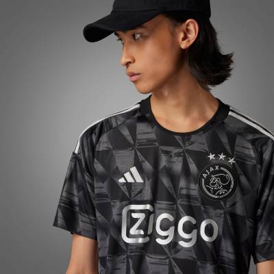 ajax_2023_24_adidas_third_kit_d1.jpg