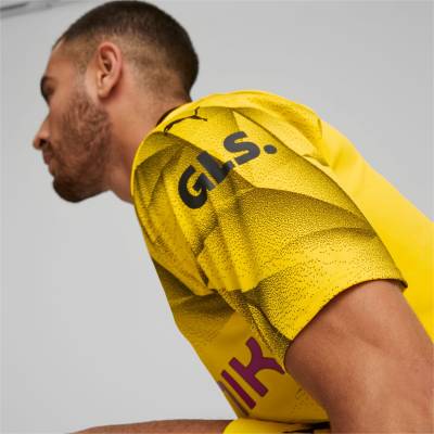 borussia_dortmund_2023_24_puma_third_kit_5.jpeg