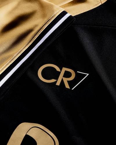 sporting_cp_2023_24_nike_third_kit_e.jpeg