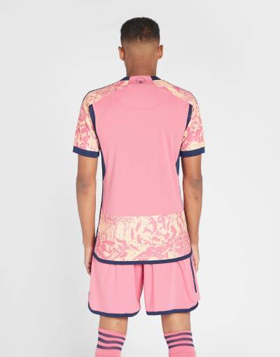leeds_united_2023_24_adidas_third_kit_c.jpeg