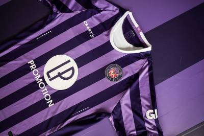toulouse_2023_24_craft_away_kit_f.jpeg