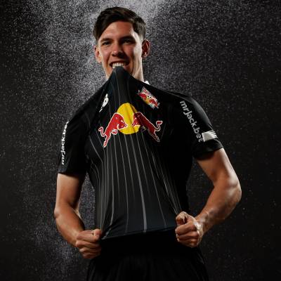 red_bull_bragantino_2023_24_new_balance_away_kit_a.jpeg