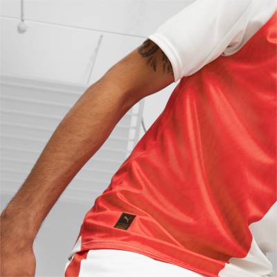 slavia_prague_2023_24_puma_home_kit_5.jpeg