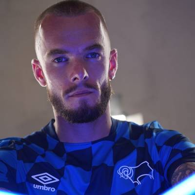 derby_county_2023_24_umbro_away_kit_i.jpeg