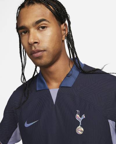 tottenham_hotspur_2023_24_nike_away_kit_03.jpeg