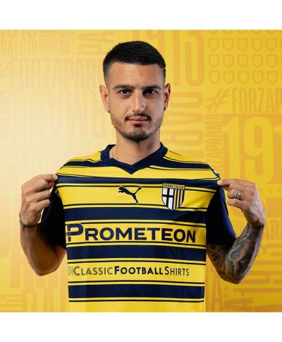 parma_2023_24_puma_away_kit_f.jpg