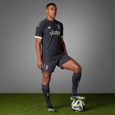 juventus_2023_24_adidas_third_kit_b1.jpg