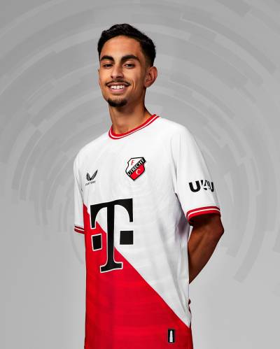 fc_utrecht_2023_24_castore_home_kit_a.jpeg