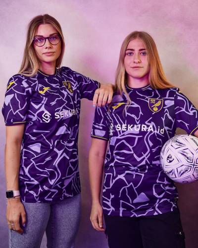norwich_city_2023_24_joma_third_kit_e.jpeg