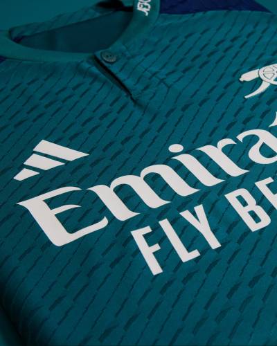 arsenal_2023_24_adidas_third_kit_l.jpeg