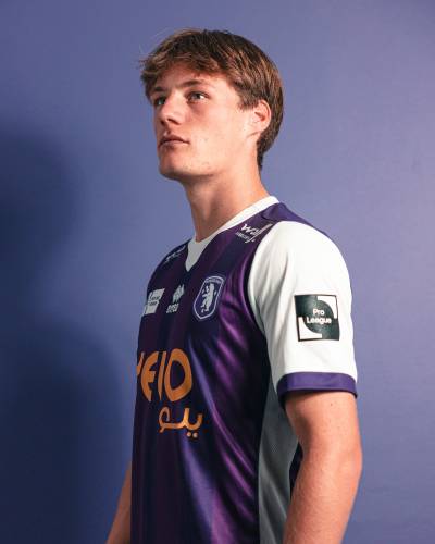 beerschot_2023_24_errea_home_kit_g.jpeg