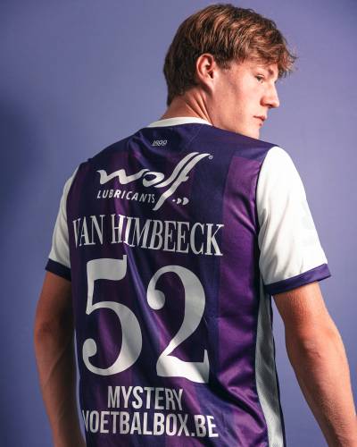 beerschot_2023_24_errea_home_kit_h.jpeg