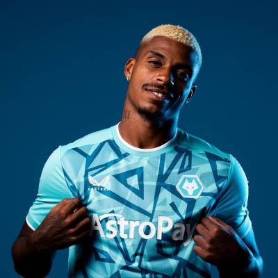 wolverhampton_wanderers_2023_24_castore_third_kit_e.jpeg