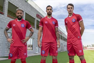 argentinos_juniors_2023_24_umbro_home_kit_a.jpeg
