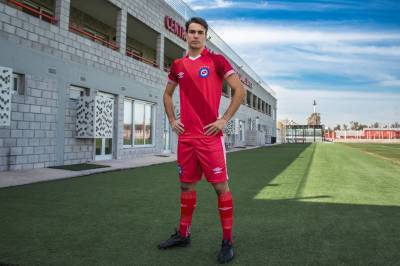 argentinos_juniors_2023_24_umbro_home_kit_c.jpeg