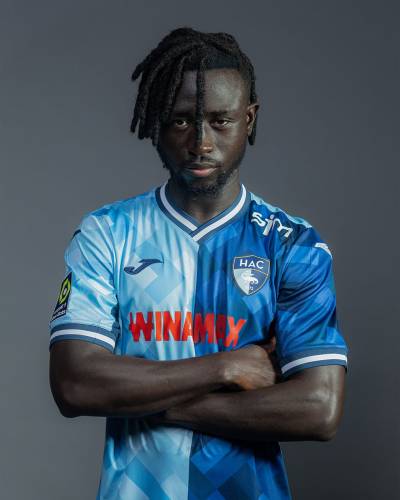 le_havre_2023_24_joma_home_and_away_kits_d.jpeg