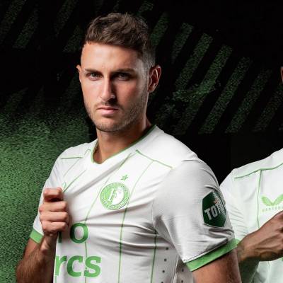feyenoord_2023_24_castore_third_kit_f.jpg