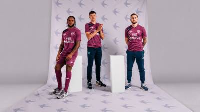 cardiff_city_2023_24_new_balance_away_kit_a.jpg