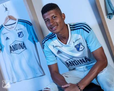 millonarios_2023_24_adidas_away_kit_b.jpeg