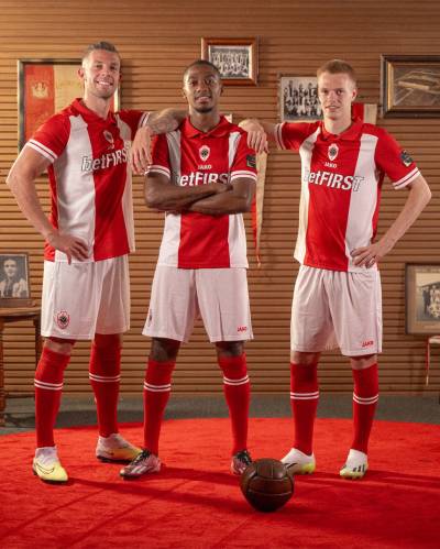 royal_antwerp_2023_24_jako_home_kit_a.jpeg