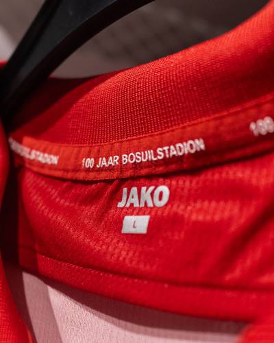 royal_antwerp_2023_24_jako_home_kit_j.jpeg