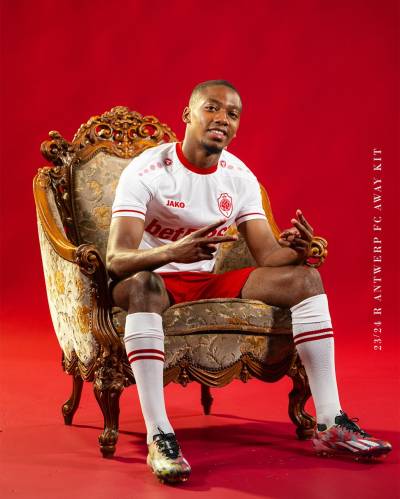 royal_antwerp_2023_24_jako_away_kit_b.jpeg