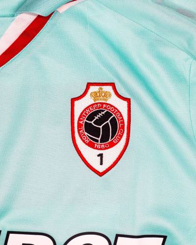 royal_antwerp_2023_24_jako_third_kit_j.jpeg