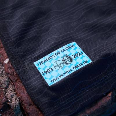 gremio_2023_24_umbro_third_kit_h.jpeg