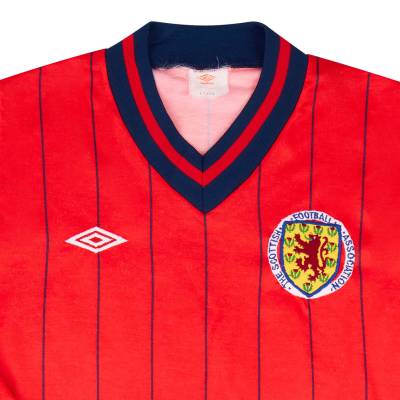 1982_85_scotland_match_issue_away_shirt_4.jpg