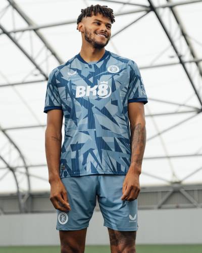 aston_villa_2023_24_castore_third_kit_3.jpeg