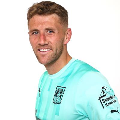 northampton_town_2023_24_puma_third_kit_c.jpeg