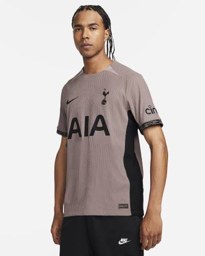 tottenham_hotspur_2023_24_nike_third_kit_1.jpeg