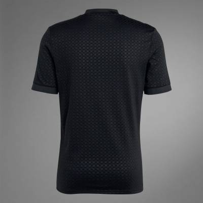 real_madrid_lifestyler_third_jersey_black_j.jpg