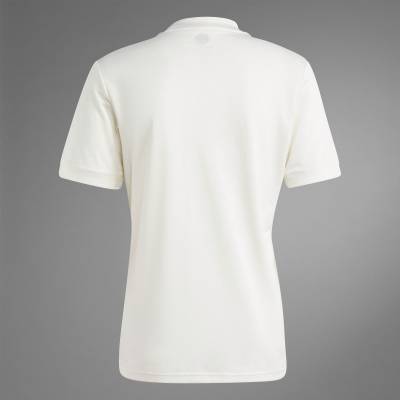 FC_Bayern_lifestyler_third_jersey_Off_White_j1.jpg