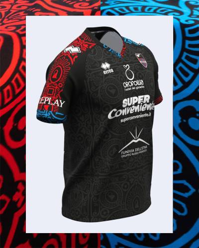 catania_2023_24_errea_third_kit_j.jpg