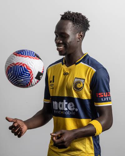 central_coast_mariners_2023_24_cikers_kits_b1.jpeg