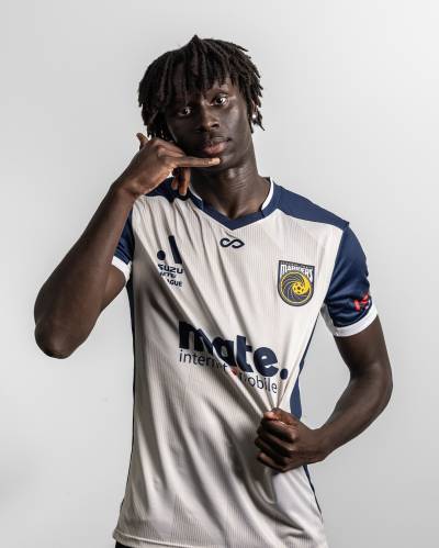 central_coast_mariners_2023_24_cikers_kits_f1.jpeg