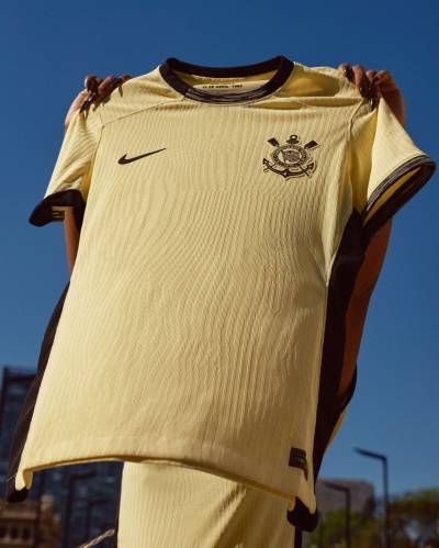 corinthians_2023_24_nike_third_kit_4.jpeg