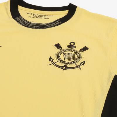 corinthians_2023_24_nike_third_kit_c.jpg