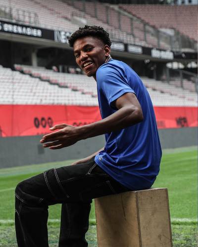 ogc_nice_2023_24_le_coq_sportif_third_kit_f.jpeg