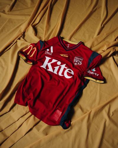 adelaide_united_2023_24_ucan_home_kit_6.jpeg