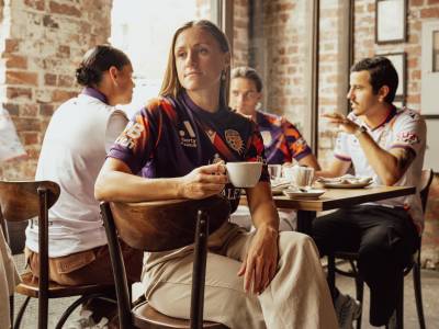 perth_glory_2023_24_macron_home_away_kits_b3.jpeg