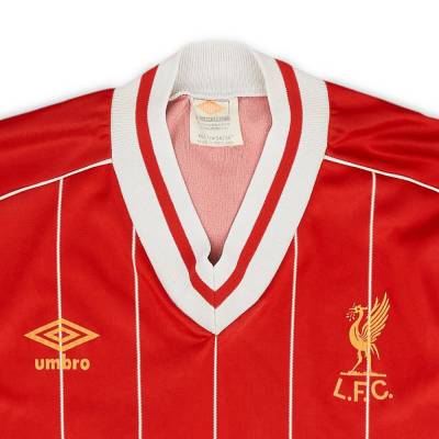 liverpool_1982_85_home_shirt_d.jpg