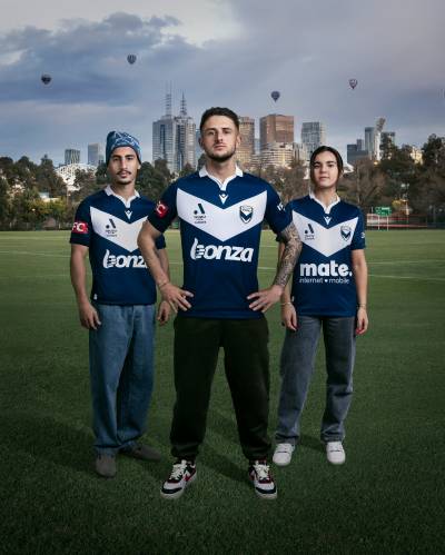 melbourne_victory_2023_24_home_kit_c.jpeg