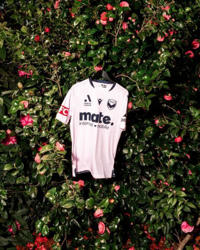 melbourne_victory_2023_24_macron_away_kit_d.jpeg