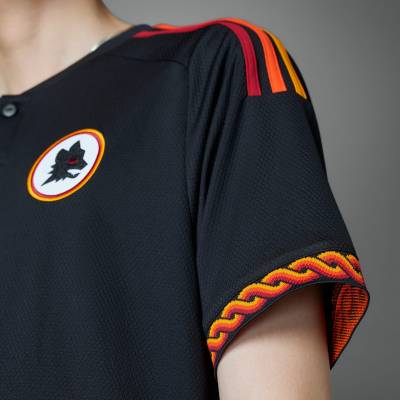 as_roma_2023_24_adidas_third_kit_41.jpg